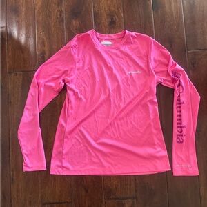 Columbia Women's Hot Pink Long-Sleeve Performance Shirt